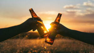 会社の飲み会で説教してくるうざい上司や先輩への対処法 やばい